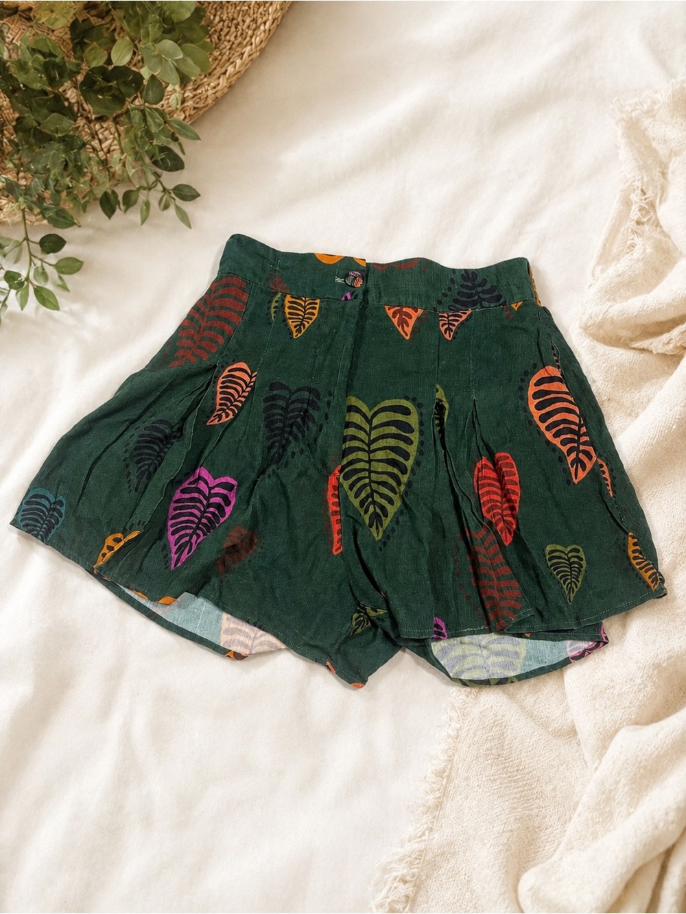 FARM Rio Dark Green Leaf-Print Skort with Multicolor Heart Leaves